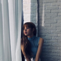 lisa-lonely